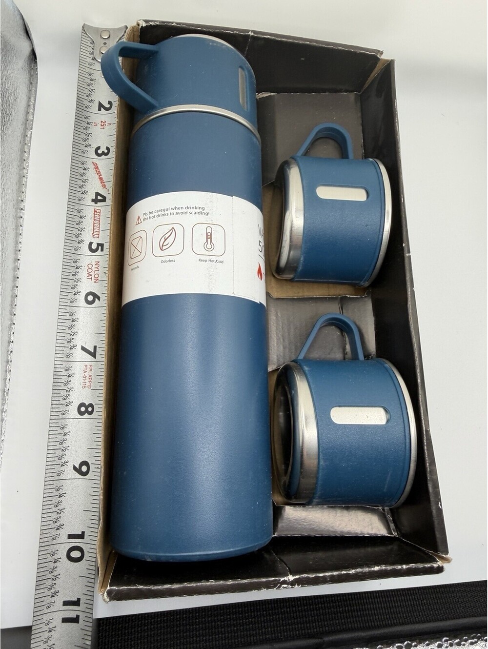 Hot & Cold Thermos With Three Cups